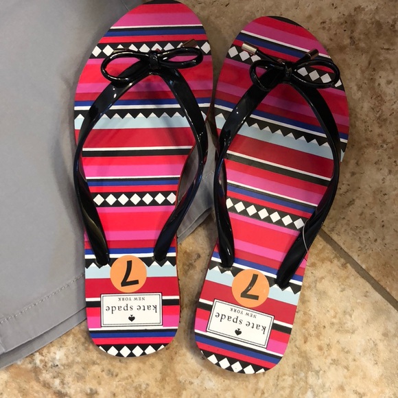 kate spade Shoes - New Kate Spade flip flops size 7